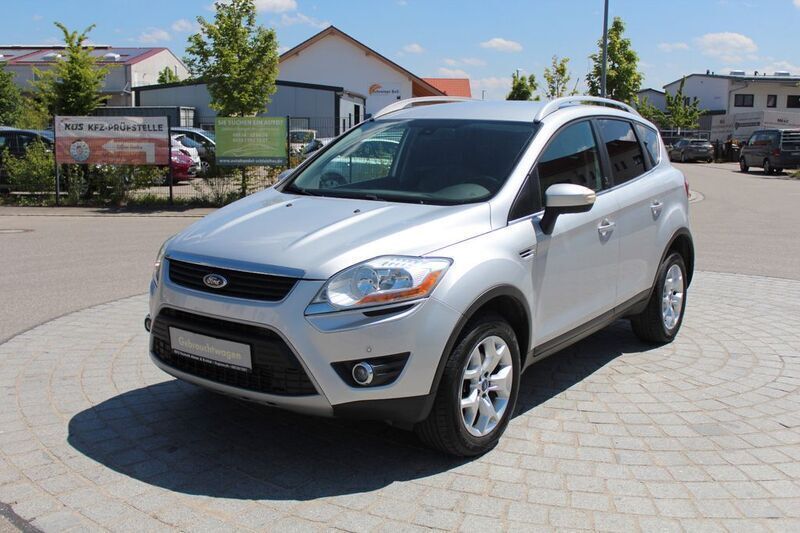 Silber Gebraucht 2012 Ford Kuga Champions Edition SUV | 5.900 € (Guter Preis) - Bild 1/4