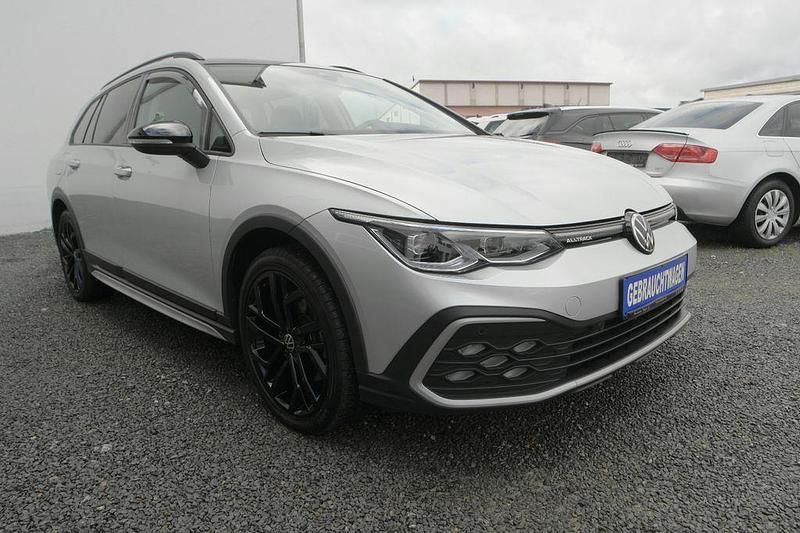 Gebraucht VW Golf Alltrack 200 PS (147 kW) 2023 Silber Kombi