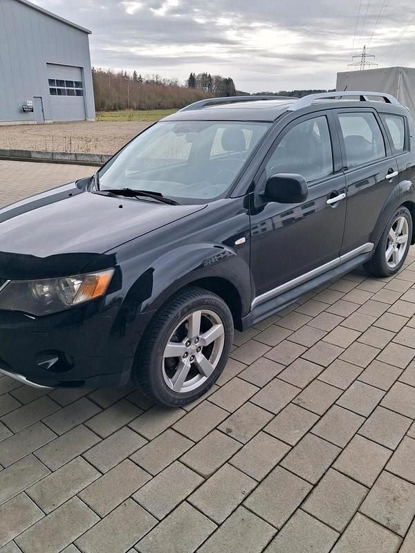 Schwarz Gebraucht 2010 Mitsubishi Outlander SUV | 7.000 € (Guter Preis) - Bild 1/4