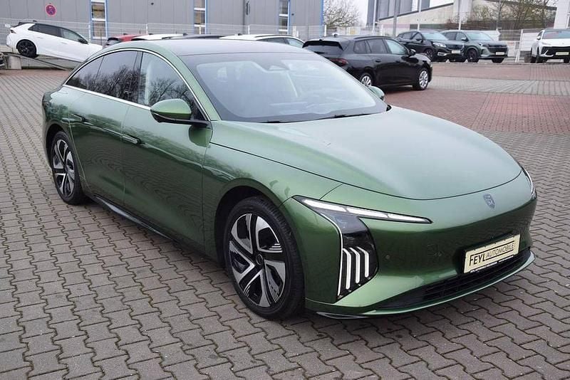 Gebraucht DFSK Forthing 7 209 PS (153 kW) 2026 Grün Limousine