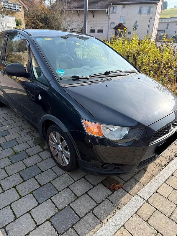 Schwarz Gebraucht 2011 Mitsubishi Colt Edition Kleinwagen | 2.600 € (Guter Preis) - Bild 1/4