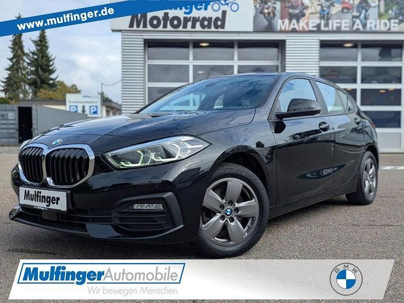 Schwarz Gebraucht 2022 BMW 118 Advantage Kleinwagen | 17.900 € (Guter Preis) - Bild 1/4