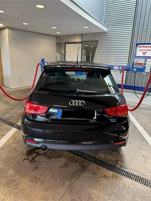 Gebraucht Audi A1 S-Line 95 PS (69 kW) 2018 Schwarz Kleinwagen