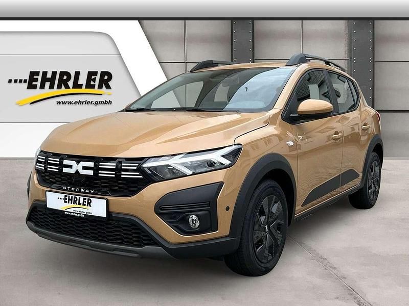 Safaribeige Gebraucht 2024 Dacia Sandero Expression Kleinwagen | 18.900 € (Fairer Preis) - Bild 1/4