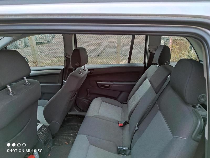 Gebraucht Opel Zafira 105 PS (77 kW) 2006 Van / Kleinbus