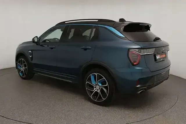 Second-hand Lynk & Co 01 197 CP (144 kW) 2022 Albastru SUV