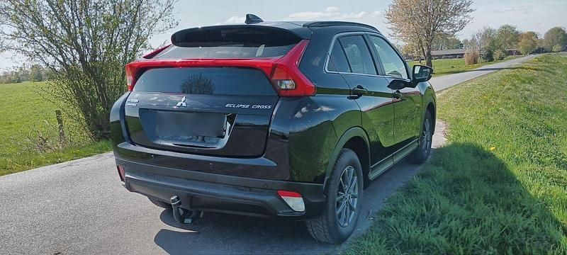 Gebraucht Mitsubishi Eclipse Cross 163 PS (119 kW) 2019 Schwarz SUV