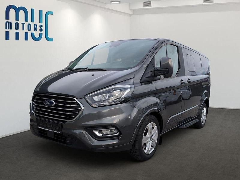 Gebraucht Ford Tourneo Titanium 170 PS (125 kW) 2019 Grau Van / Kleinbus