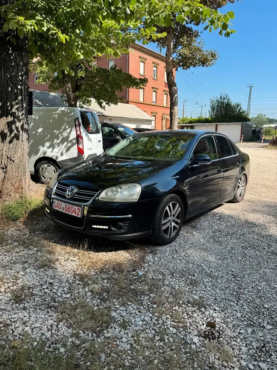 Gebraucht VW Jetta 150 PS (110 kW) 2006 Schwarz Limousine
