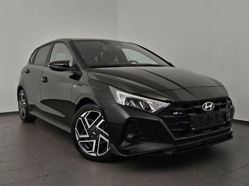 Gebraucht Hyundai i20 N Line 101 PS (74 kW) 2025 Schwarz Limousine