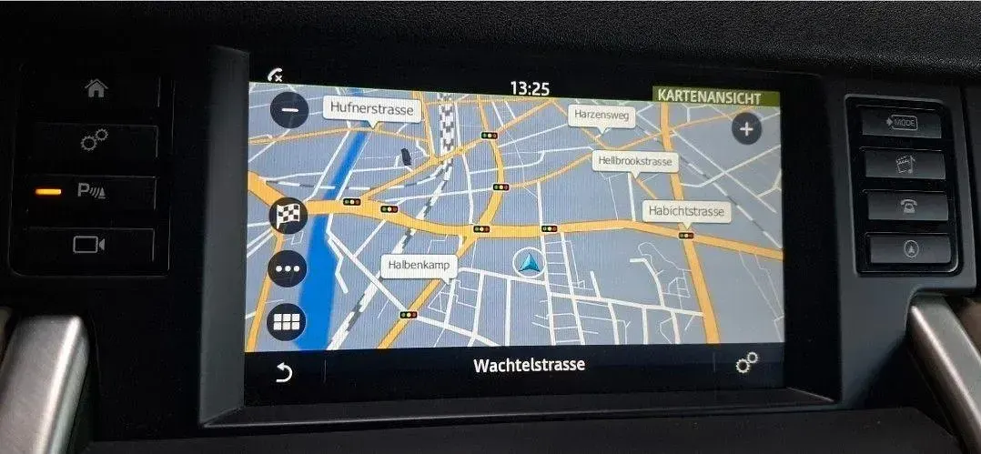 Gebraucht Land Rover Discovery Sport 150 PS (110 kW) 2015 Braun SUV