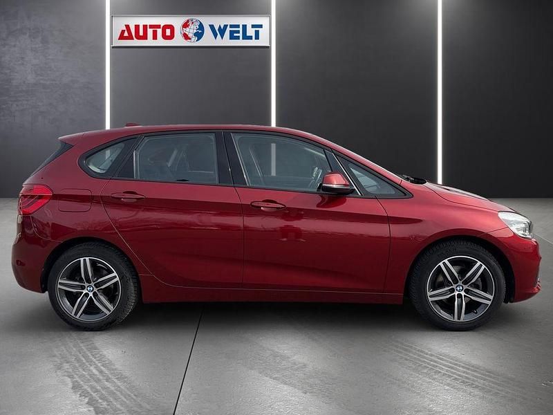 Gebraucht BMW 218 150 PS (110 kW) 2014 Rot Limousine