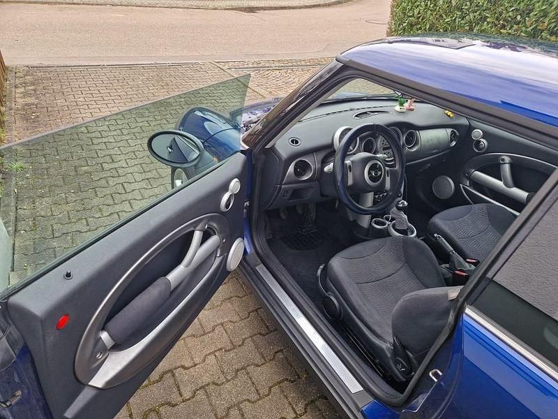 Gebraucht Mini ONE 90 PS (66 kW) 2003 Blau Kleinwagen
