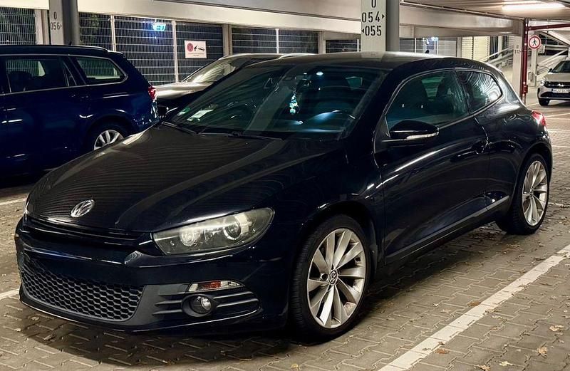 Schwarz Gebraucht 2011 VW Scirocco Team Coupé | 10.000 € (Fairer Preis) - Bild 1/4