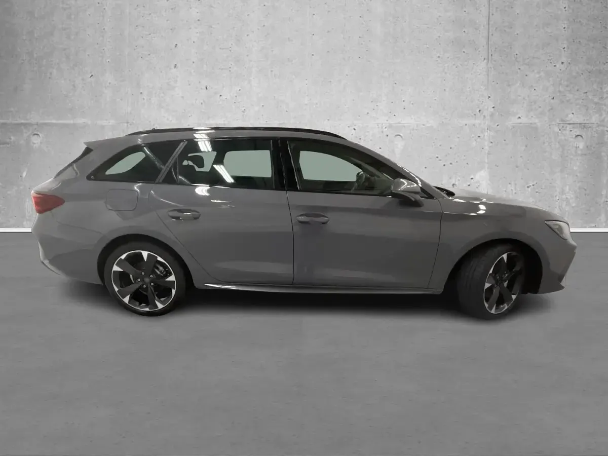 Neu Cupra Leon 150 PS (110 kW) 2026 9k  fiord blue soft Kombi