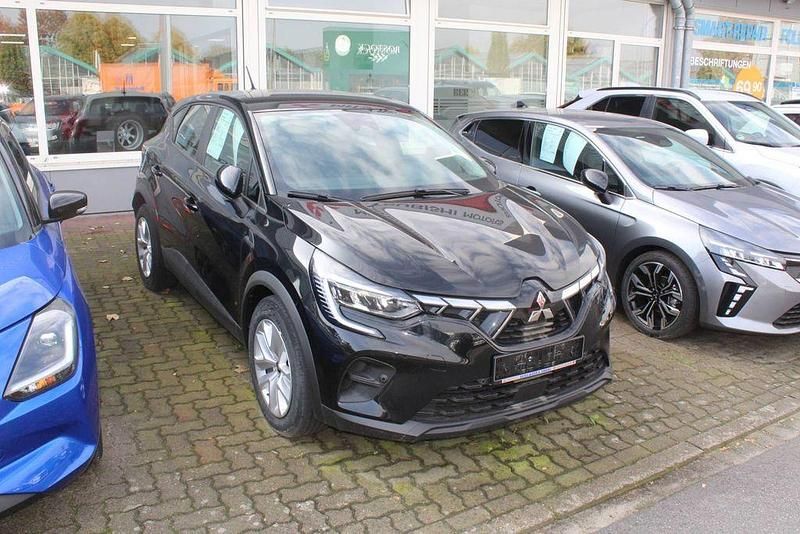 Gebraucht Mitsubishi ASX Basis 91 PS (66 kW) 2024 Schwarz SUV