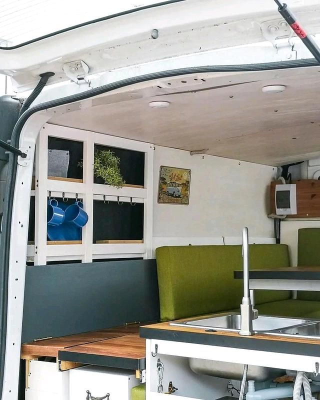 Gebraucht Renault Trafic 74 PS (54 kW) 2004 Weiß Van / Kleinbus