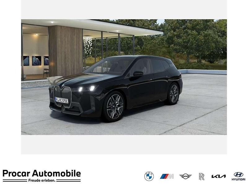 Saphirschwarz metallic Neu 2025 BMW iX M Sport SUV | 96.719 € (Guter Preis) - Bild 1/4