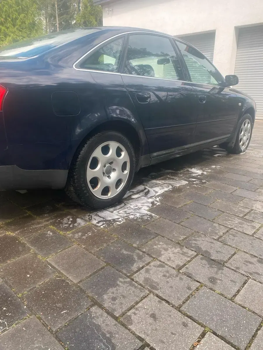 Gebraucht Audi A6 130 PS (95 kW) 2002 Blau Limousine