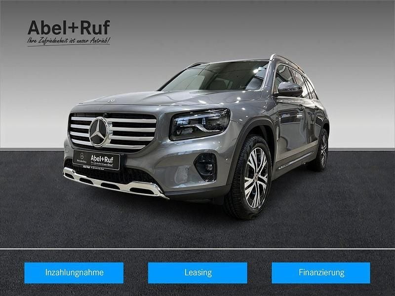 Grau Gebraucht 2024 Mercedes GLB200 Progressive SUV | 39.369 € (Superpreis) - Bild 1/4