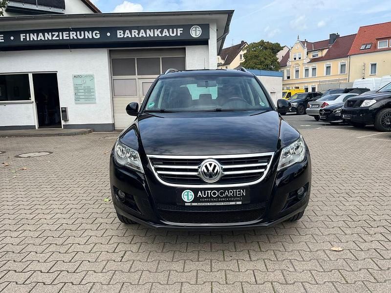 Schwarz Gebraucht 2009 VW Tiguan Sportline SUV | 6.850 € (Fairer Preis) - Bild 1/4