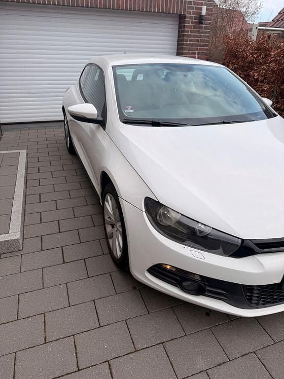Usata VW Scirocco 122 CV (89 kW) 2009 Bianco Coupé