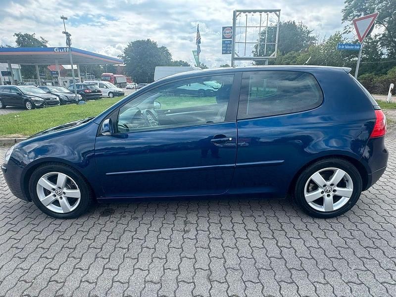 Gebraucht VW Golf V United 80 PS (58 kW) 2008 Blau Limousine