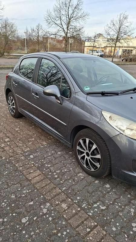Gebraucht Peugeot 207 Filou 68 PS (50 kW) 2011 Limousine