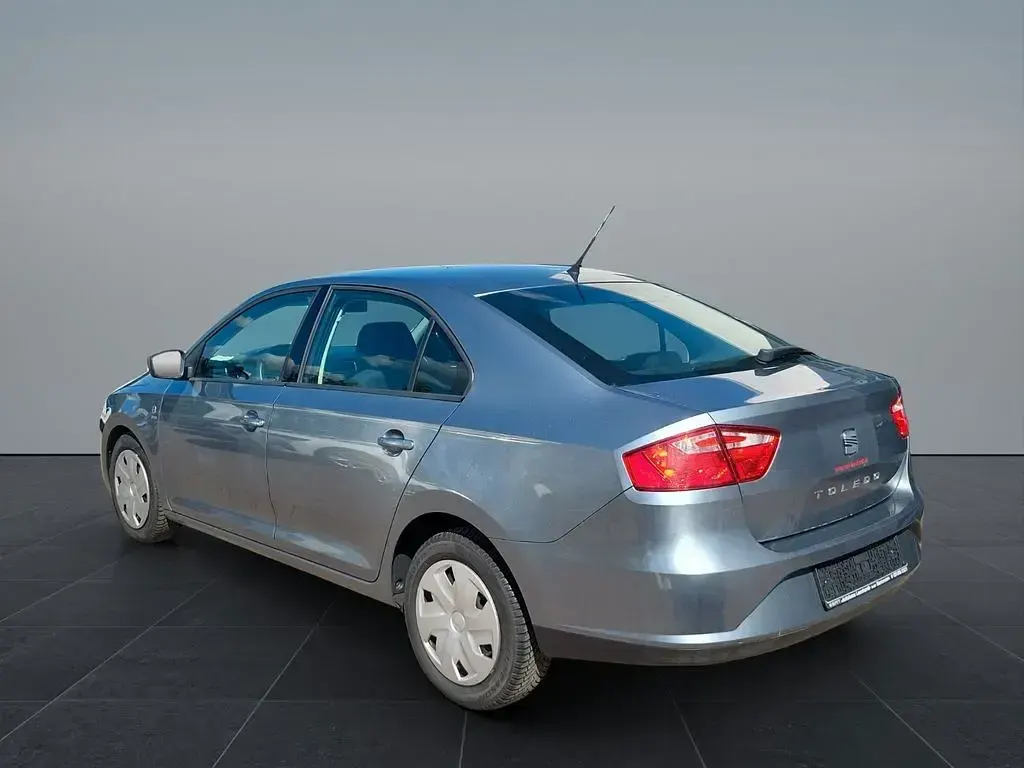 Gebraucht Seat Toledo Reference 86 PS (63 kW) 2013 Grau Kleinwagen