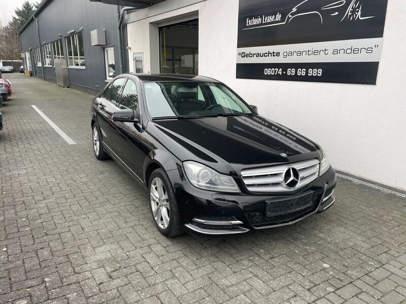 Schwarz Gebraucht 2013 Mercedes C220 Limousine | 8.670 € (Fairer Preis) - Bild 1/4