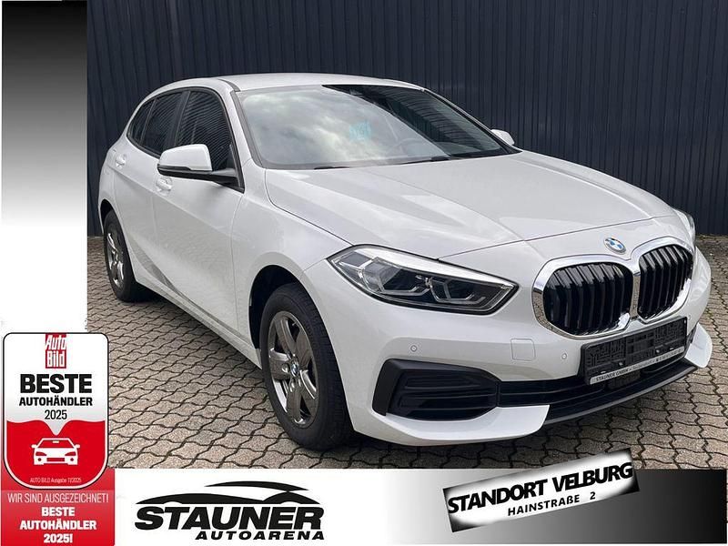 Weiß Gebraucht 2024 BMW 118 Kleinwagen | 22.480 € (Guter Preis) - Bild 1/4