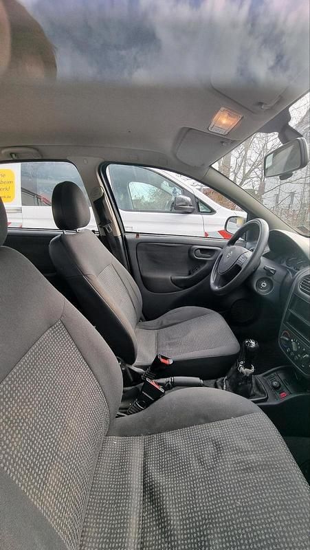 Gebraucht Opel Corsa 72 PS (52 kW) 2004 Blau Kleinwagen