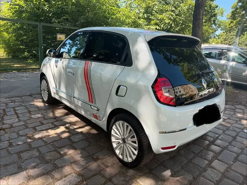Gebraucht Renault Twingo Vibes 60 kW (82 PS) 2020 Silber Kleinwagen