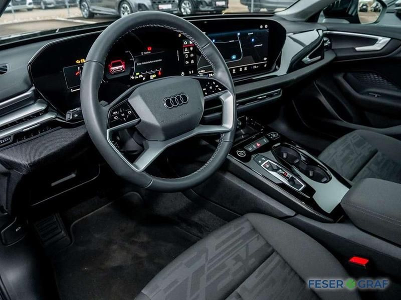 Gebraucht Audi A5 S-Line 150 PS (110 kW) 2025 Mythosschwarz metallic Kombi