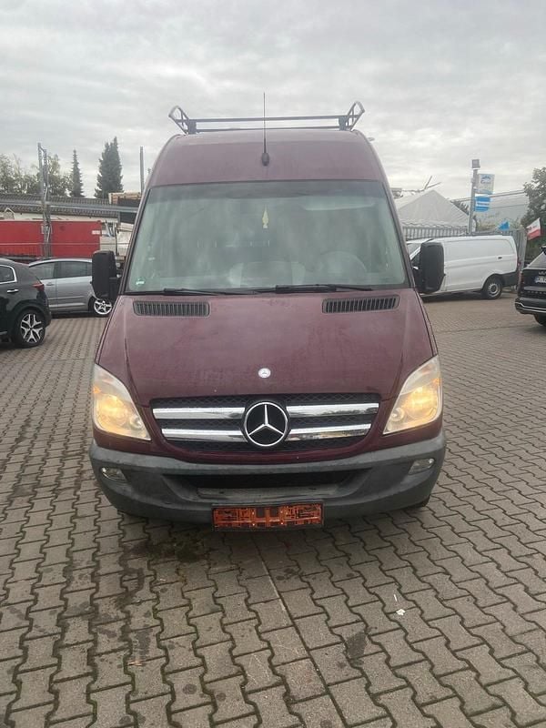 Gebraucht Mercedes Sprinter 193 PS (141 kW) 2010 Rot Van