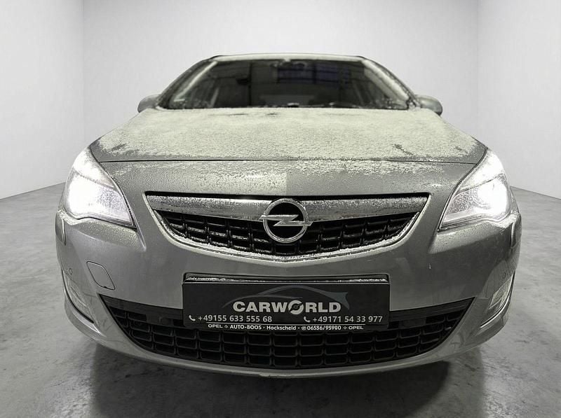 Gebraucht Opel Astra 140 PS (102 kW) 2012 Silber Kombi