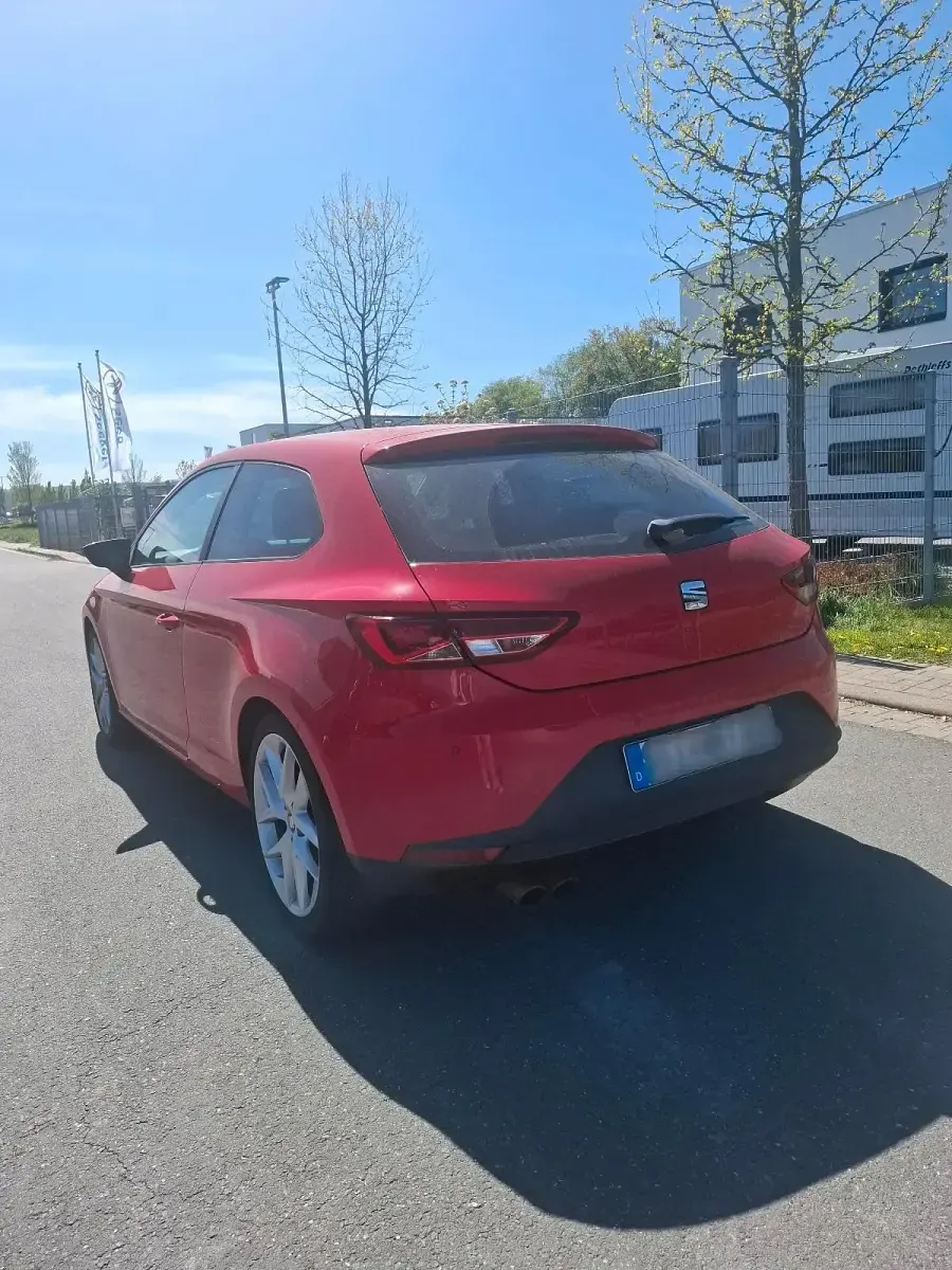 Gebraucht Seat Leon FR 180 PS (132 kW) 2013 Rot Coupé