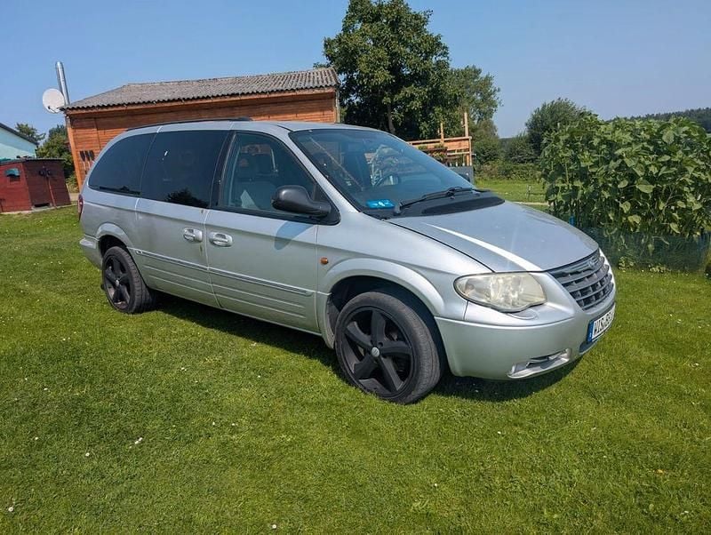 Silber Gebraucht 2005 Chrysler Grand Voyager Van / Kleinbus | 2.500 € (Fairer Preis) - Bild 1/4