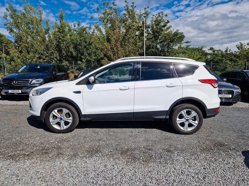 Gebraucht Ford Kuga SYNC Edition 150 PS (110 kW) 2016 Weiß SUV