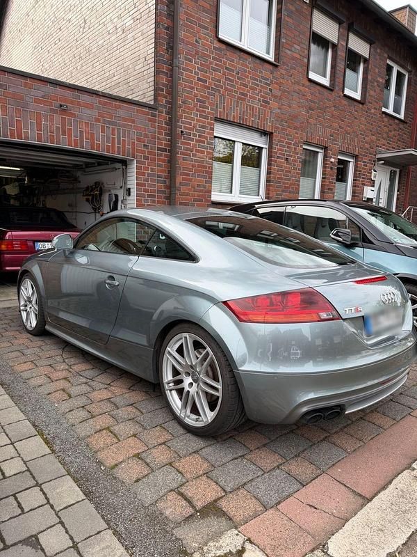 Second-hand Audi TTS Design 272 CP (200 kW) 2009 Gri Coupe