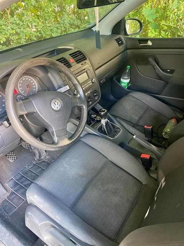 Gebraucht VW Golf IV 75 PS (55 kW) 2005 Schwarz Limousine