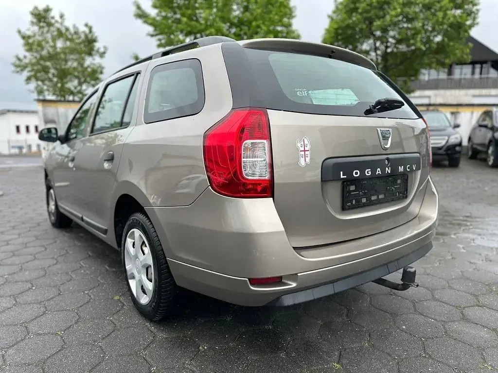 Gebraucht Dacia Logan MCV Ambiance 75 PS (55 kW) 2015 Braun Kombi