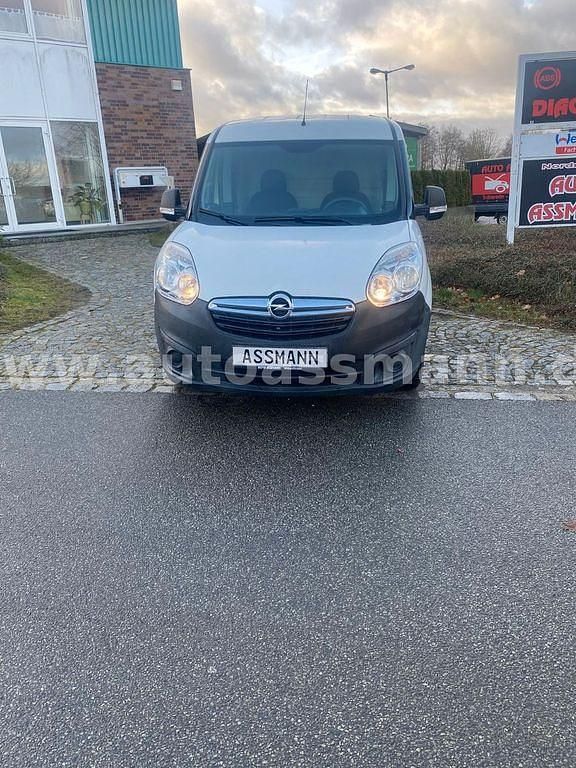 Weiß Gebraucht 2014 Opel Combo | 5.990 € (Fairer Preis) - Bild 1/4