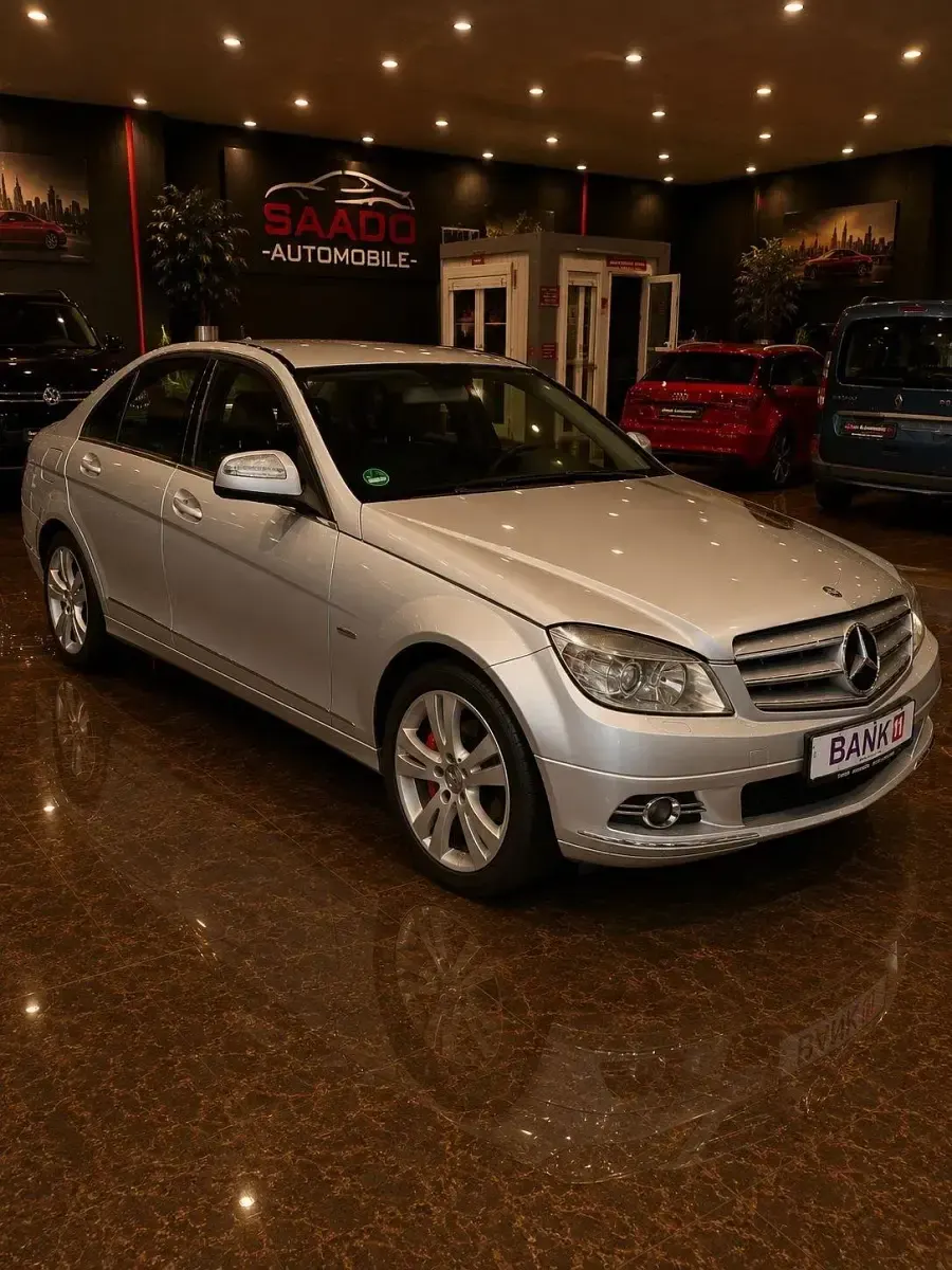 Gebraucht Mercedes C320 225 PS (165 kW) 2007 Silber Limousine