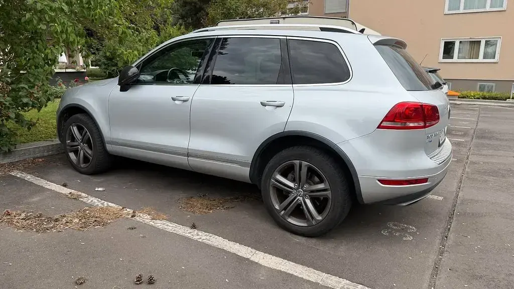 Gebraucht VW Touareg Exclusive 245 PS (180 kW) 2013 Grau SUV