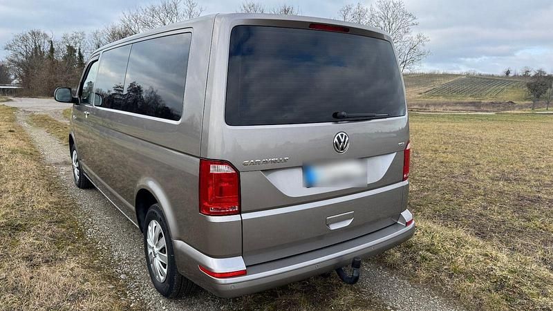 Gebraucht VW T6 Comfortline 150 PS (110 kW) 2017 Grau Van