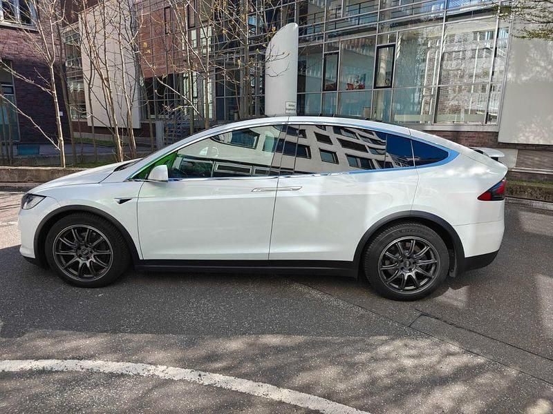 Gebraucht Tesla Model X 492 kW (670 PS) 2020 Weiß SUV