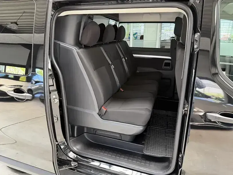 Gebraucht Peugeot Expert Premium 177 PS (130 kW) 2021 Noir perla nera Van