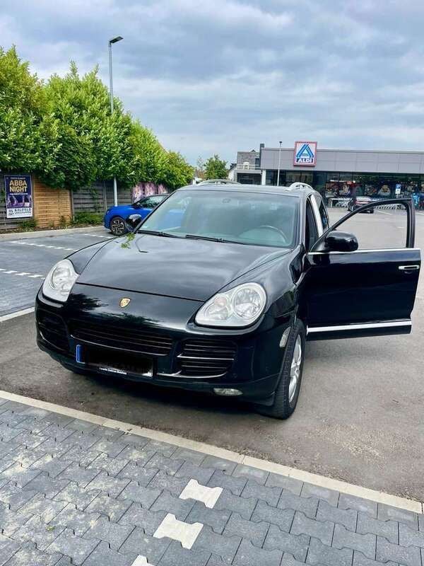 Gebraucht 2005 Porsche Cayenne SUV | 5.900 € (Etwas zu teuer) - Bild 1/4