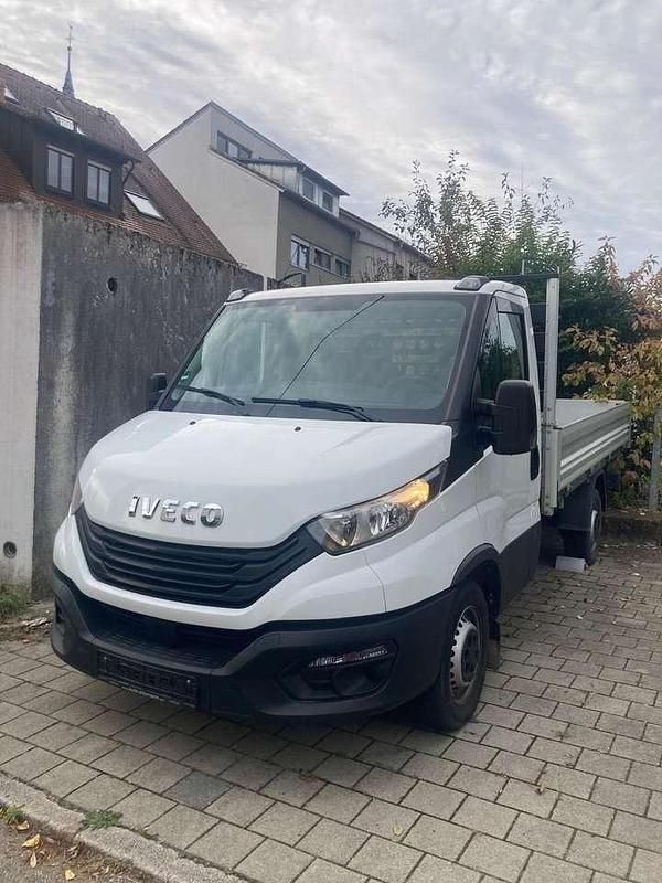 Gebraucht Iveco Daily 160 PS (117 kW) 2023 Weiß